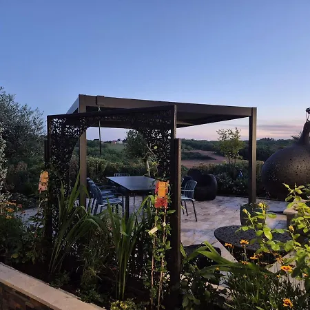 Le Logis De La Mesanges Bleue Holiday home Gignac (Lot)